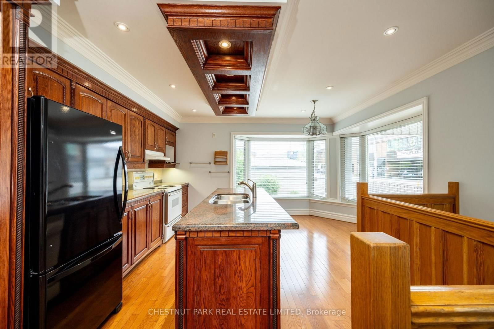127 RANDOLPH ROAD Image 34