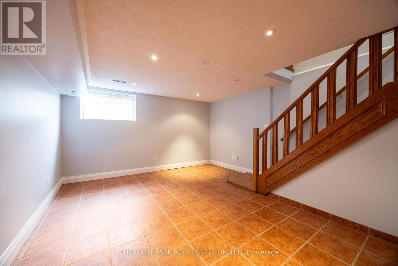 127 RANDOLPH ROAD Image 38