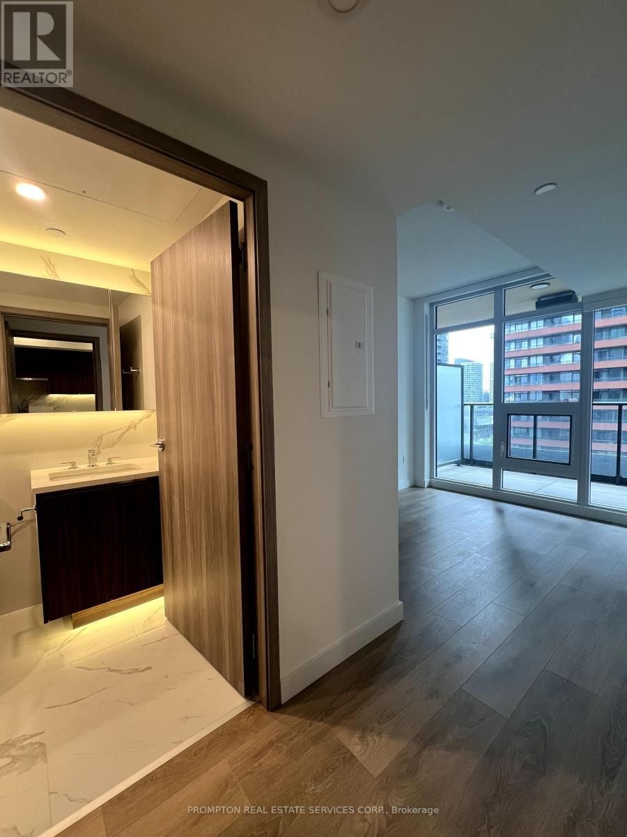 726 - 3 CONCORD CITYPLACE WAY Image 14