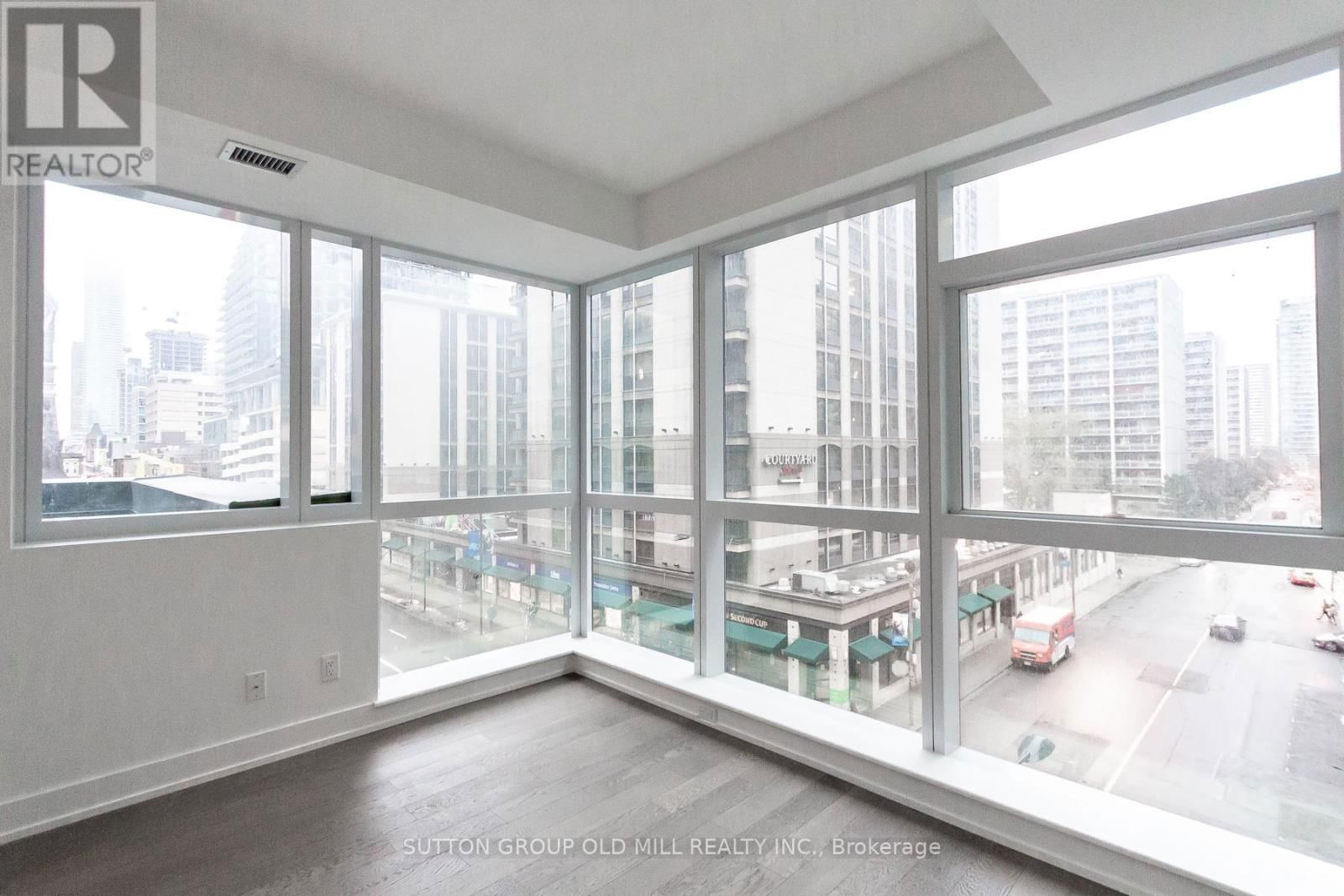 501/601 - 7 GRENVILLE STREET Image 13