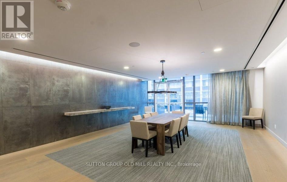 501/601 - 7 GRENVILLE STREET Image 17