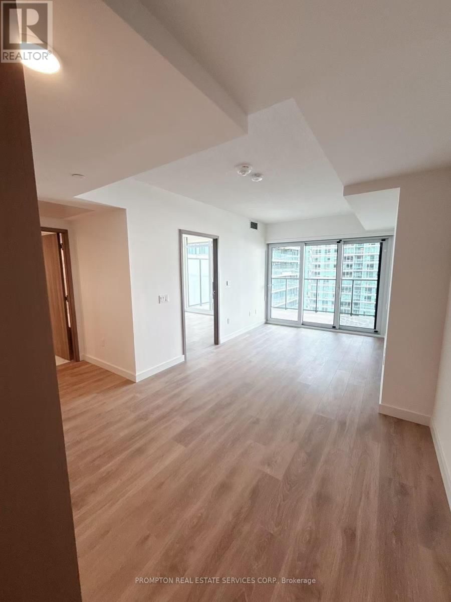 2208 - 3 CONCORD CITYPLACE WAY Image 3