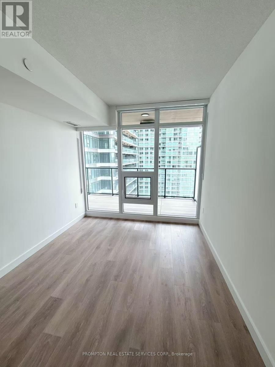 2307 - 3 CONCORD CITYPLACE WAY Image 18