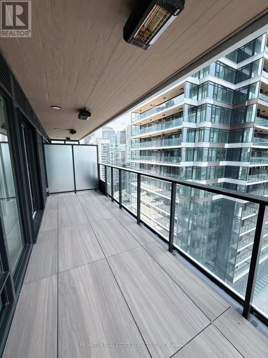 2307 - 3 CONCORD CITYPLACE WAY Image 25