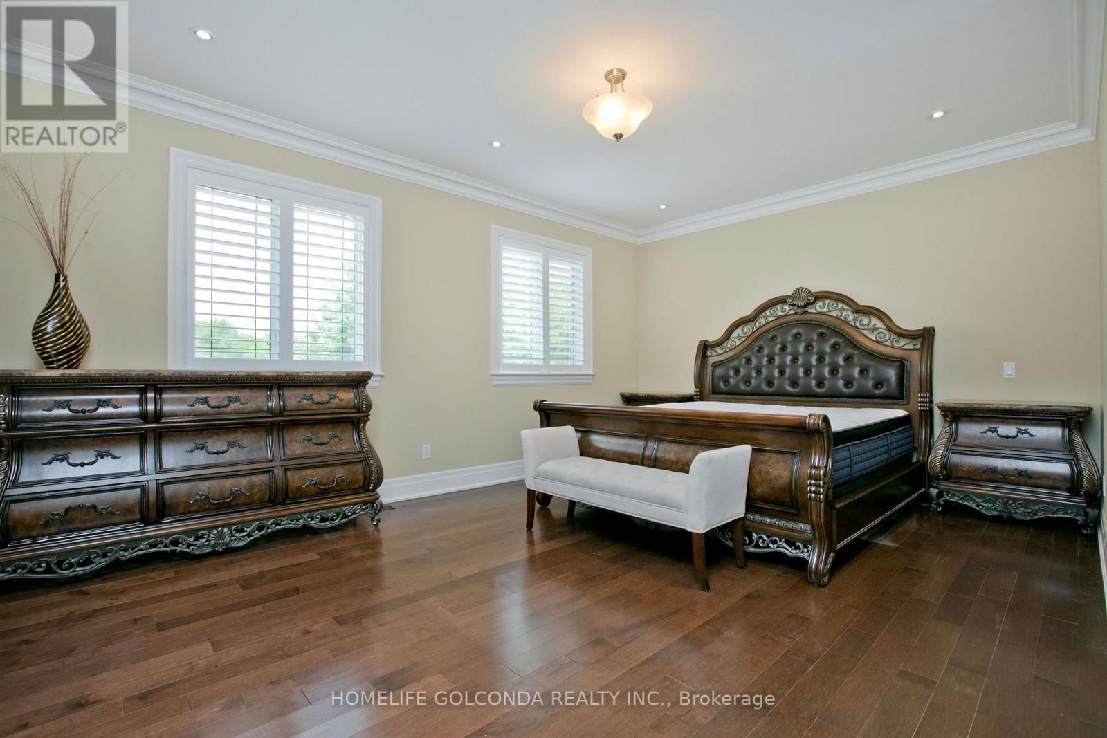 394 CONNAUGHT AVENUE Image 18