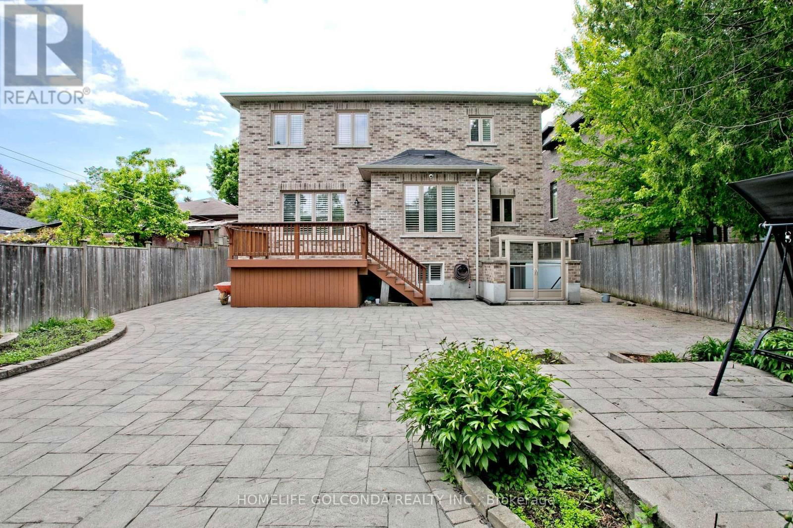 394 CONNAUGHT AVENUE Image 39