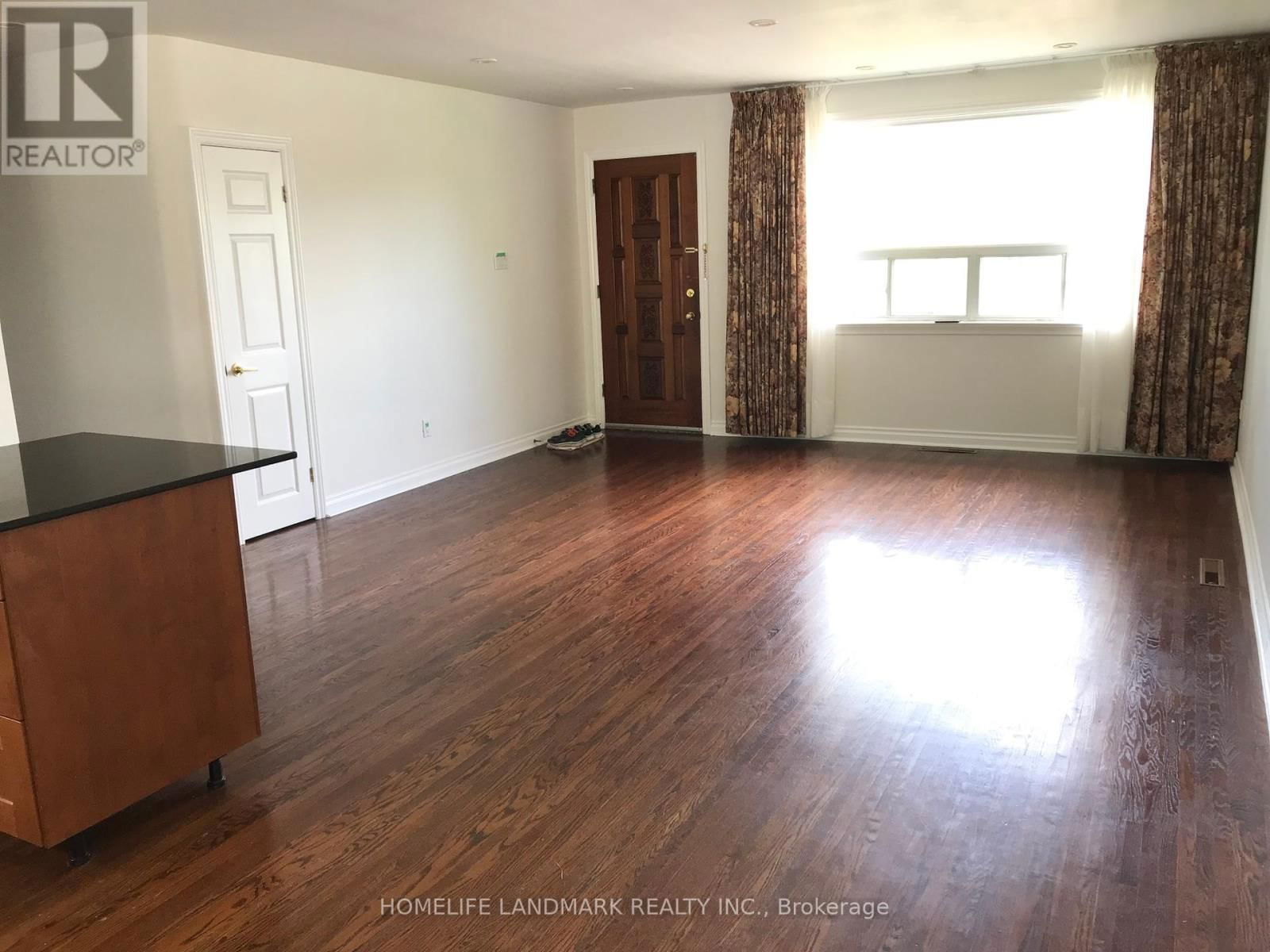 Main unit - 107 WATERLOO AVENUE Image 4