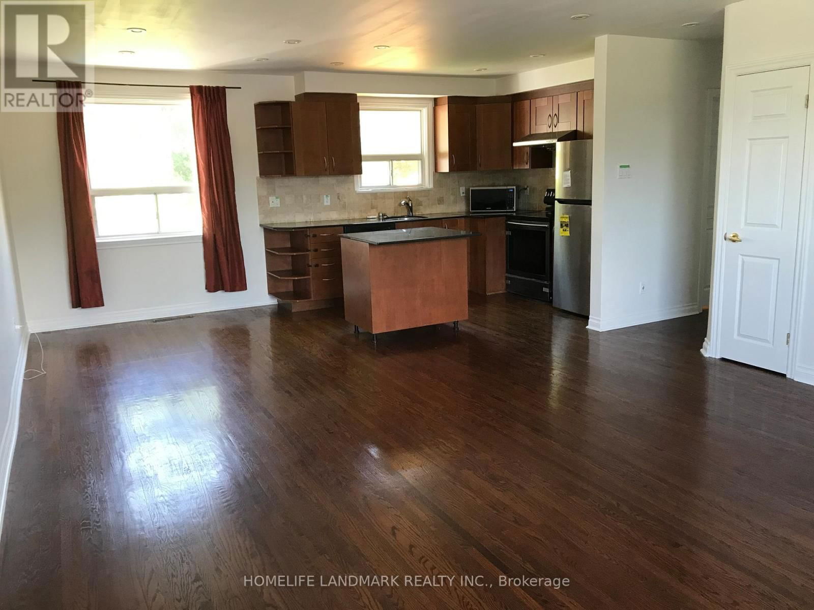 Main unit - 107 WATERLOO AVENUE Image 5