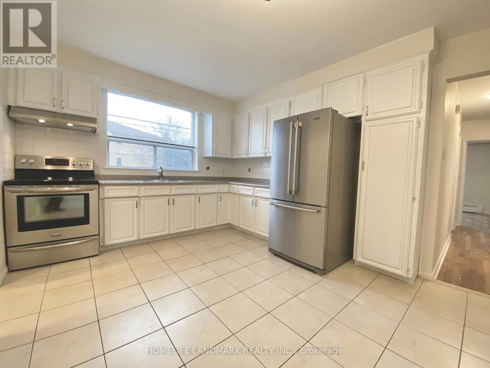 2 - 240 WILMINGTON AVENUE Image 10