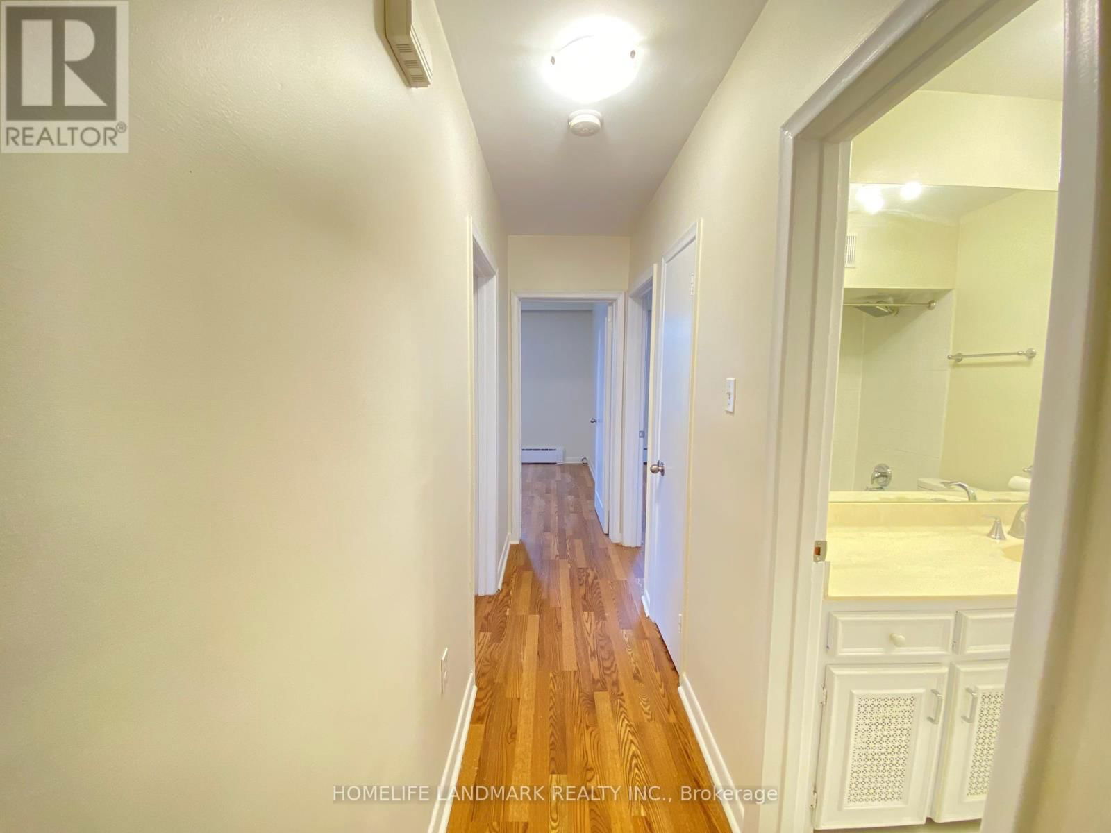 2 - 240 WILMINGTON AVENUE Image 11