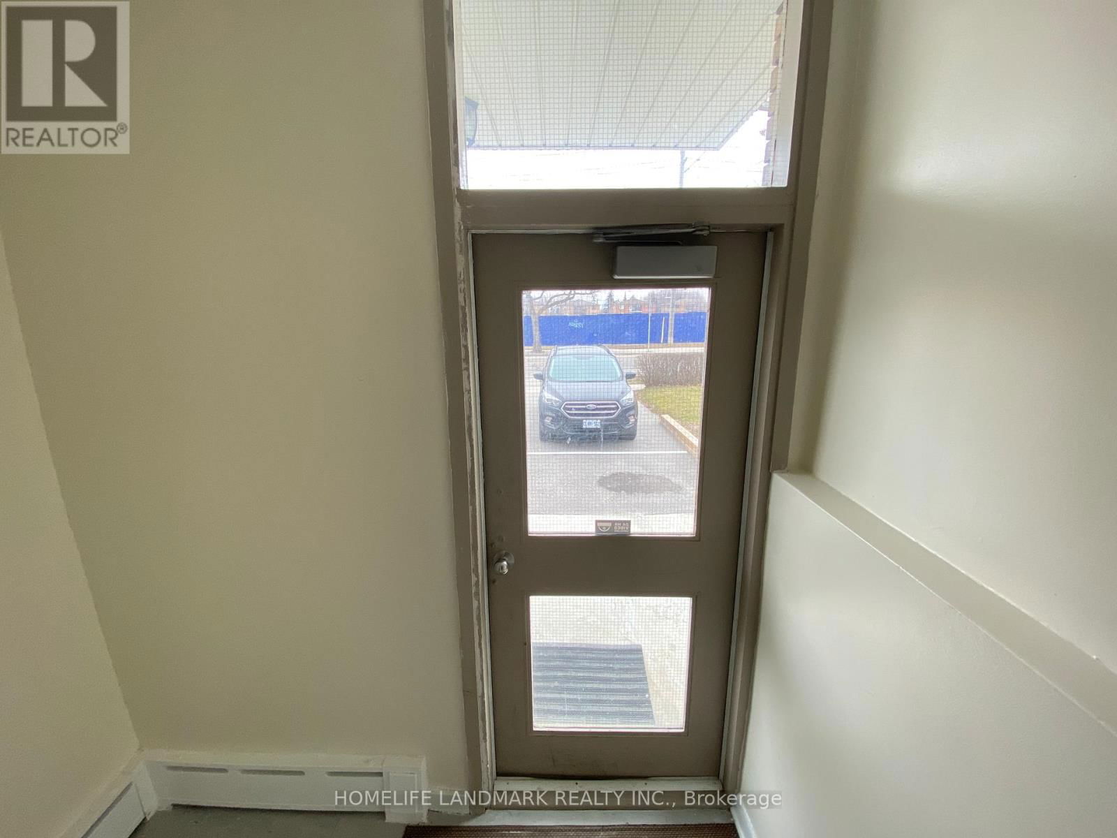2 - 240 WILMINGTON AVENUE Image 20