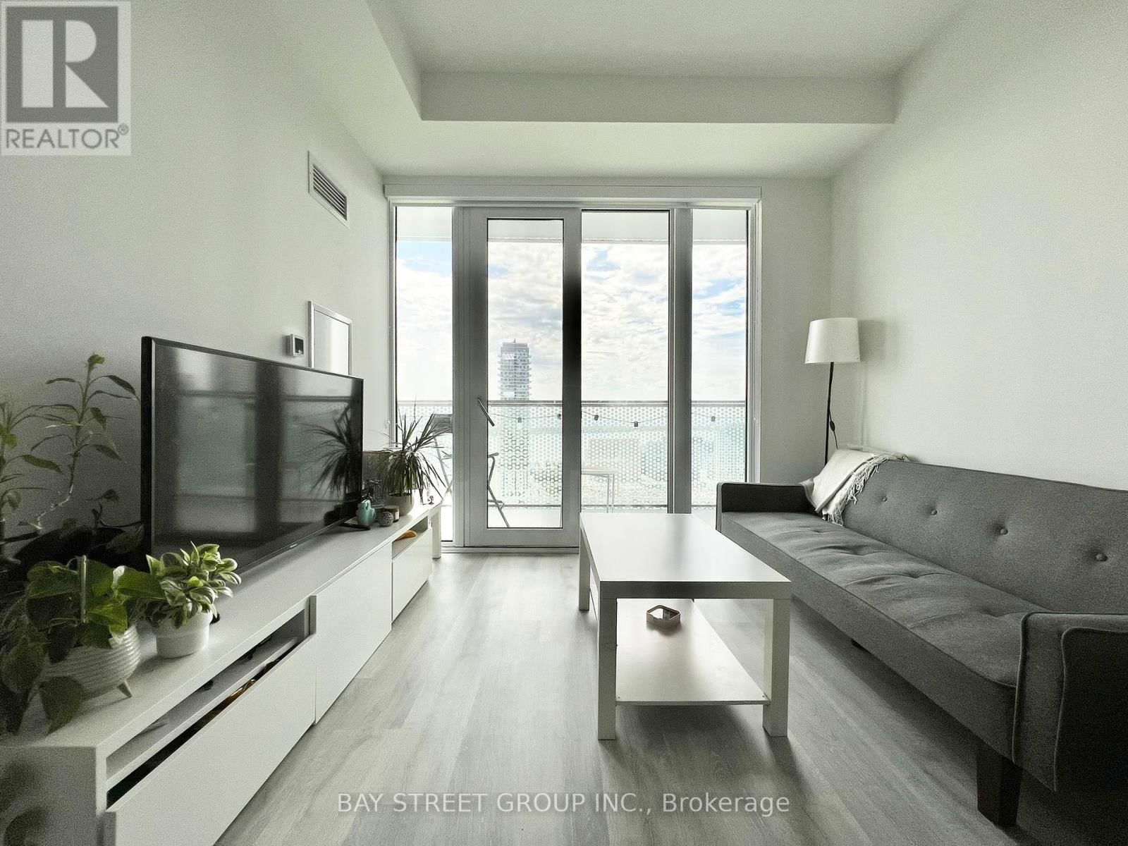 2526 - 135 LOWER SHERBOURNE STREET Image 6