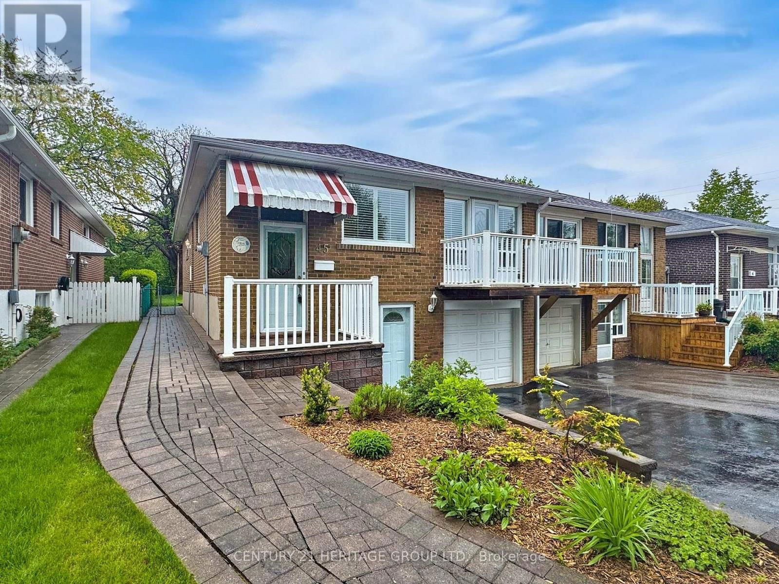 45 REIBER CRESCENT Image 1