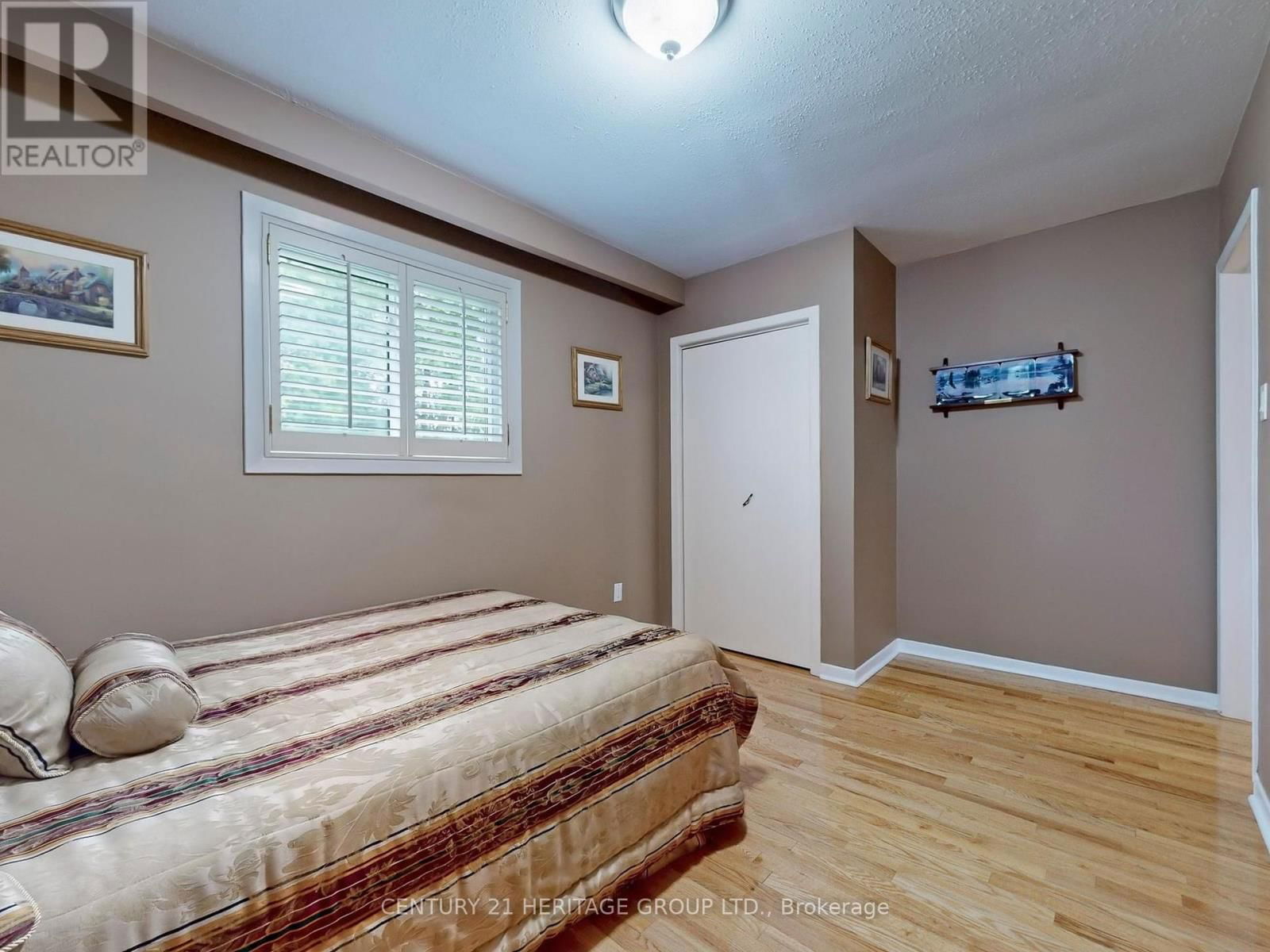 45 REIBER CRESCENT Image 10