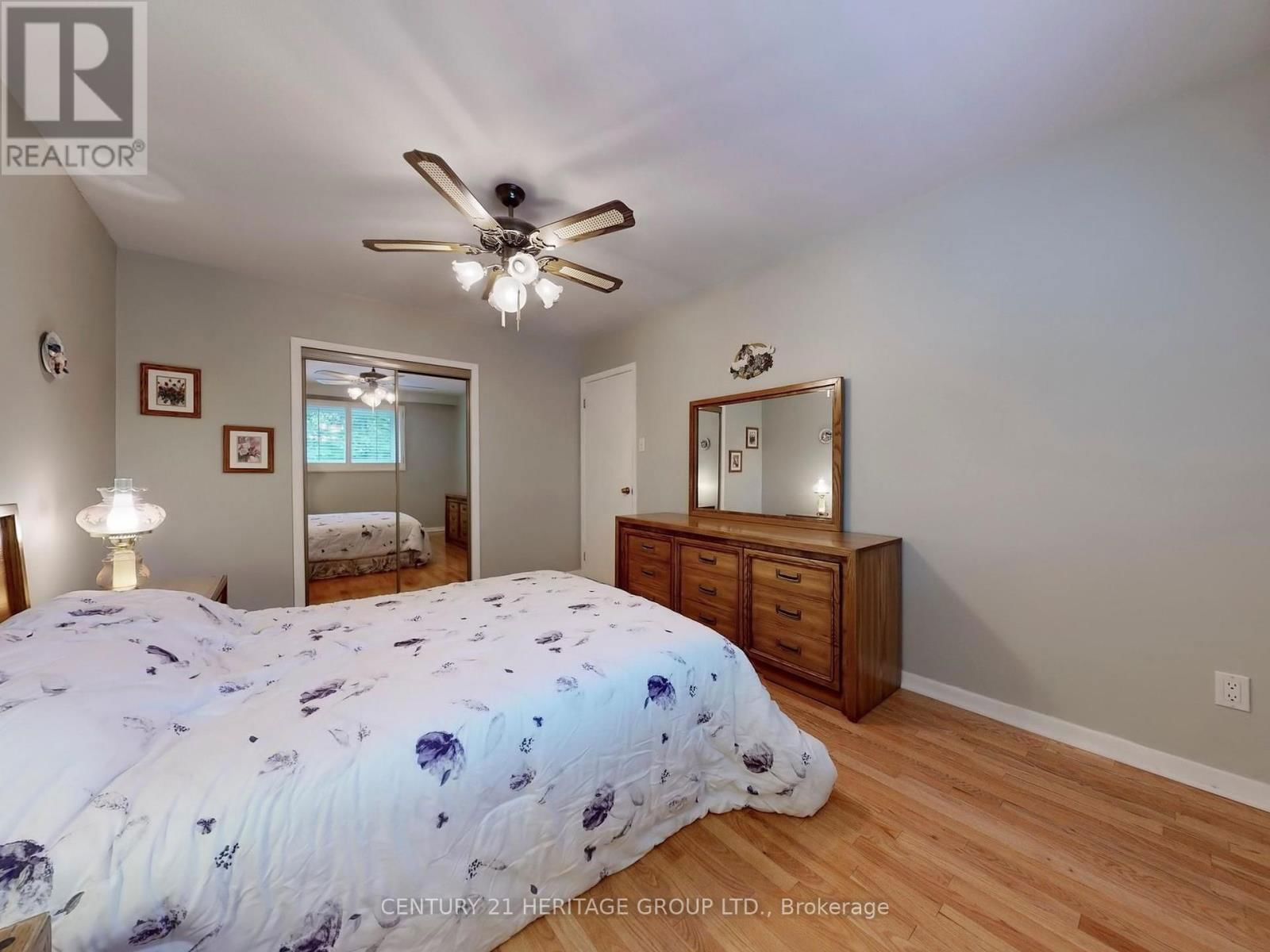 45 REIBER CRESCENT Image 14