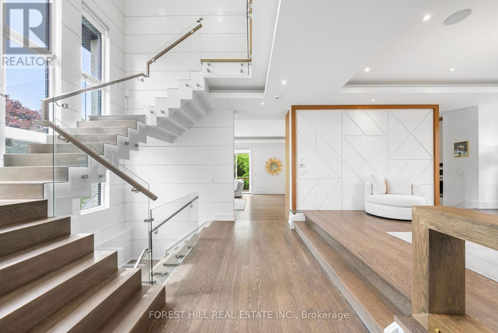 416 PATRICIA AVENUE Image 15