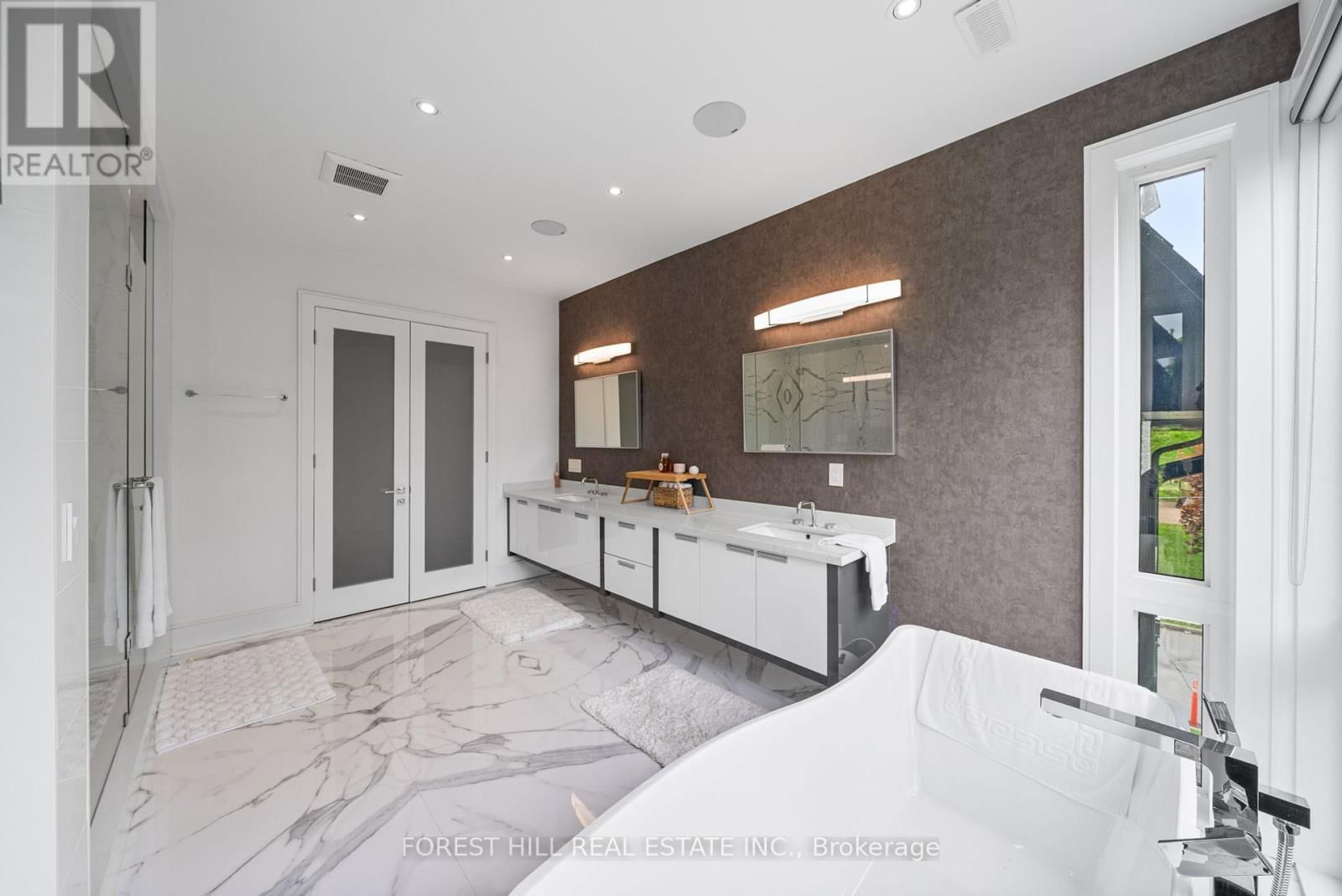 416 PATRICIA AVENUE Image 32