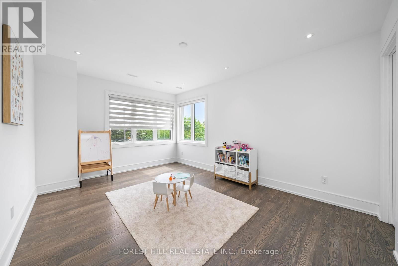 416 PATRICIA AVENUE Image 38