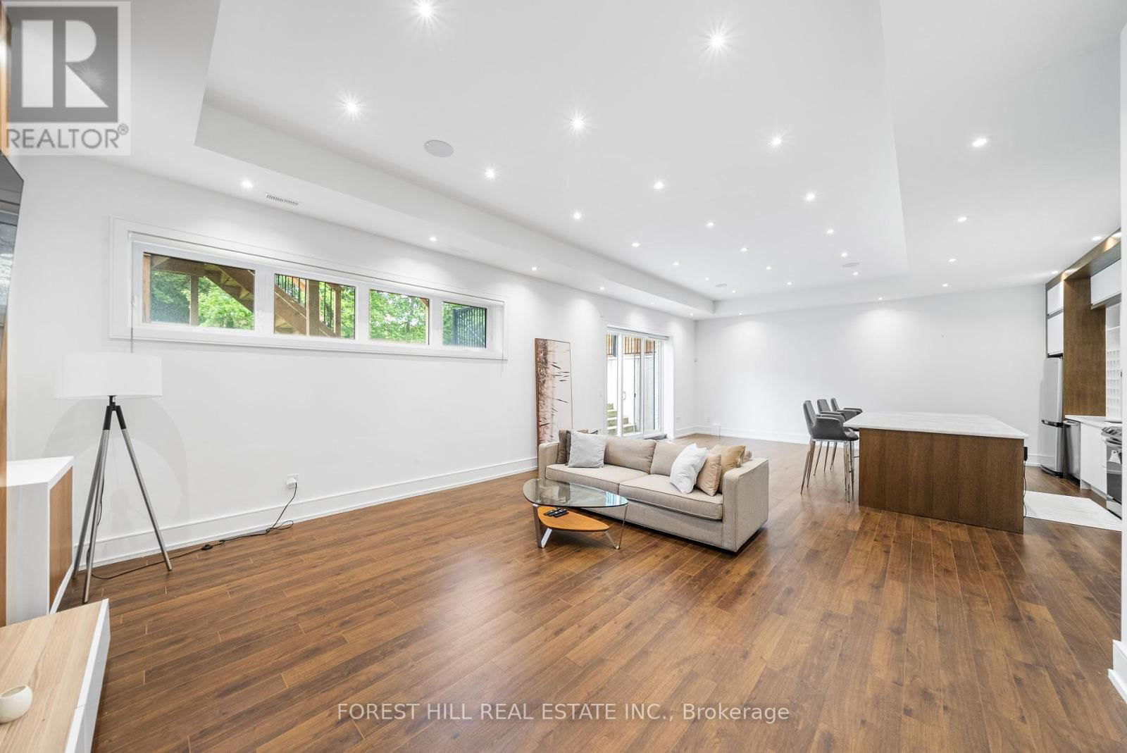 416 PATRICIA AVENUE Image 42
