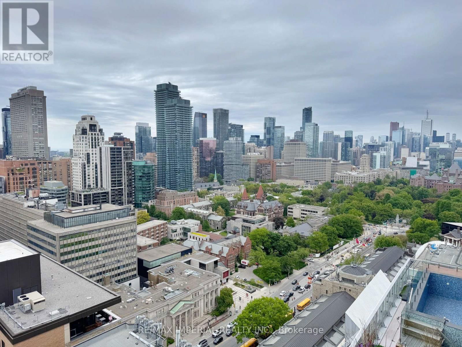 2604 - 200 BLOOR STREET WEST Image 32