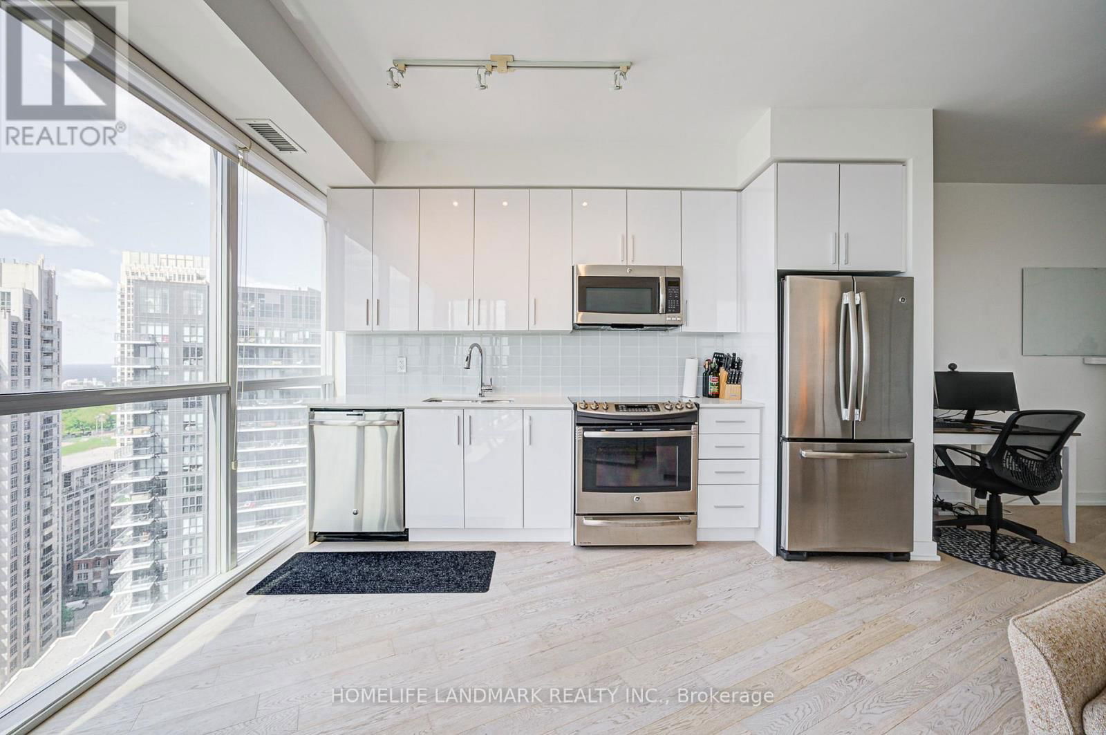 2611 - 20 BRUYERES MEWS Image 9