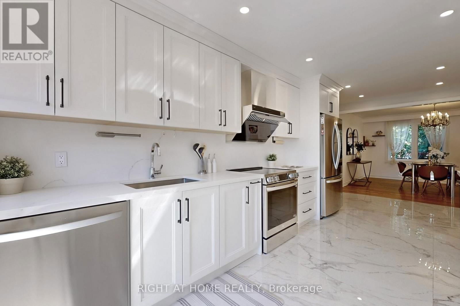 34 GODDARD STREET Image 16