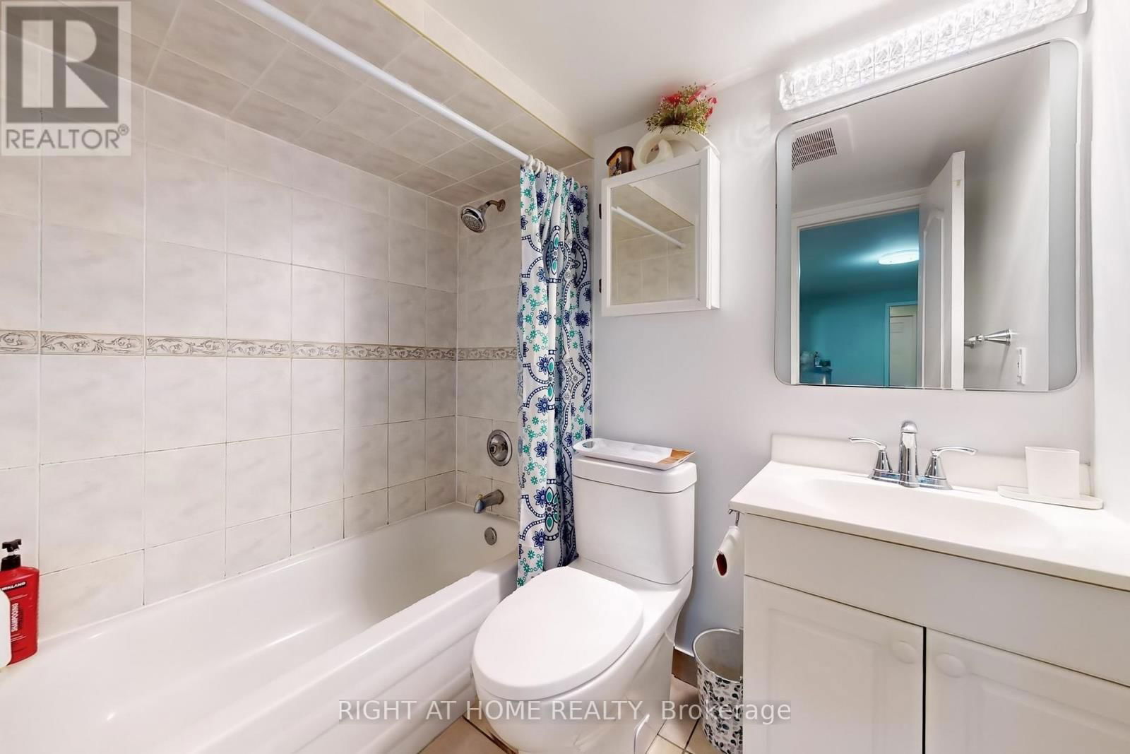 34 GODDARD STREET Image 38
