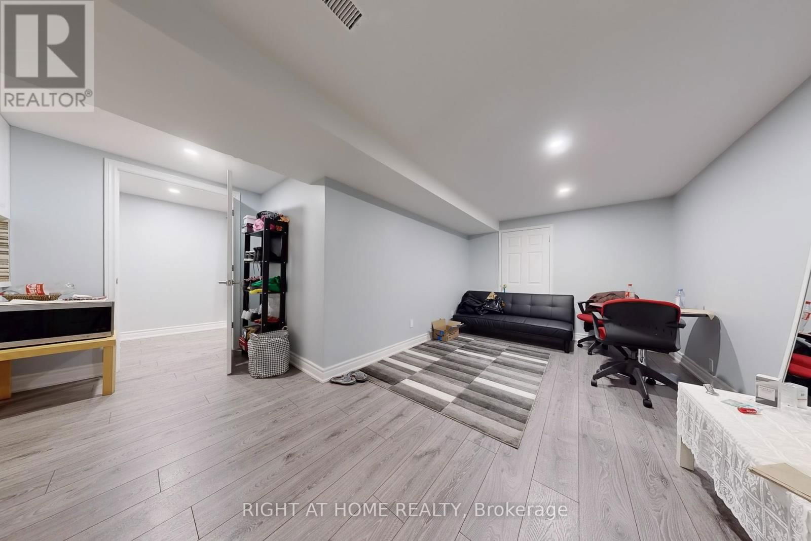 34 GODDARD STREET Image 39