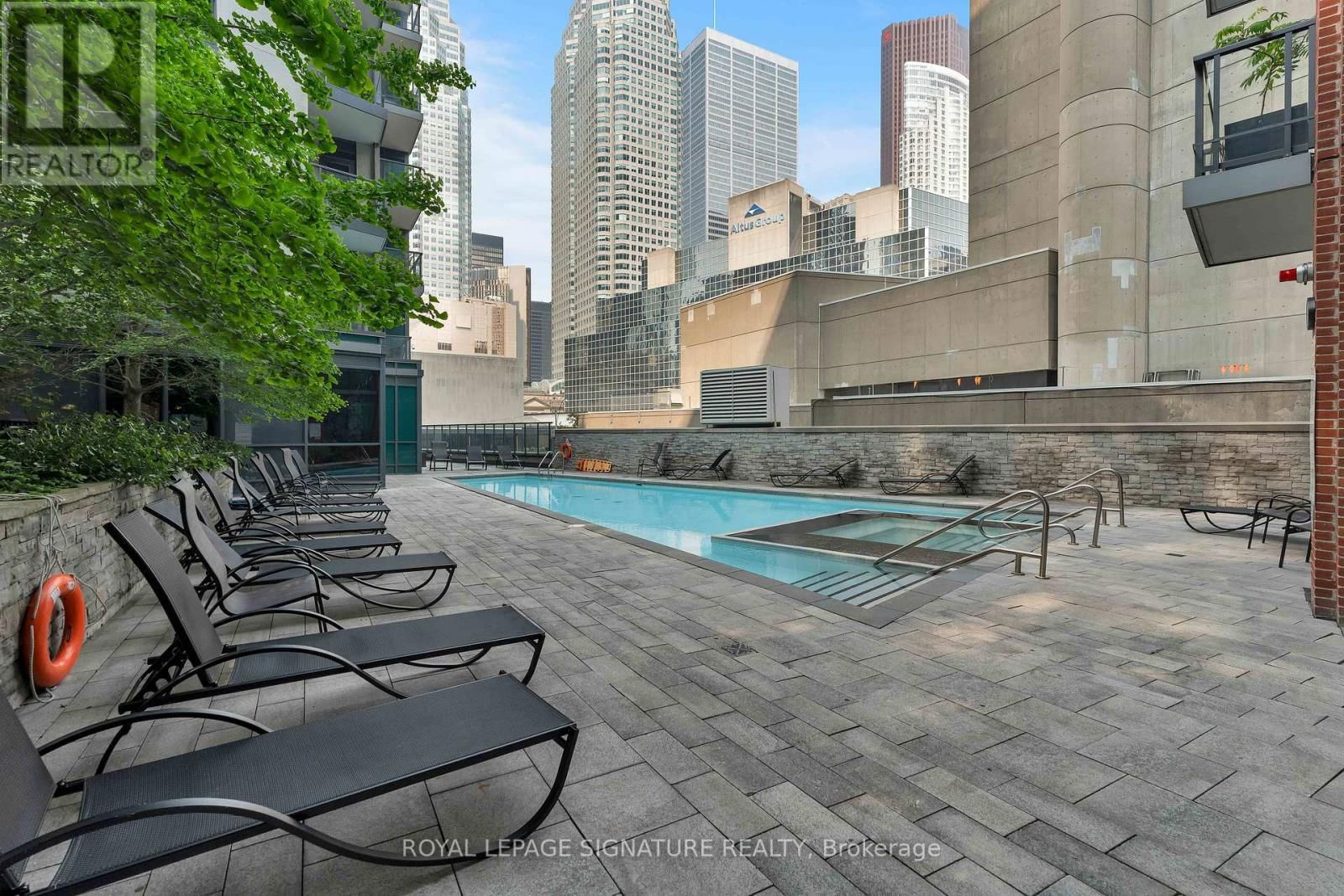 211 - 1 SCOTT STREET Image 33
