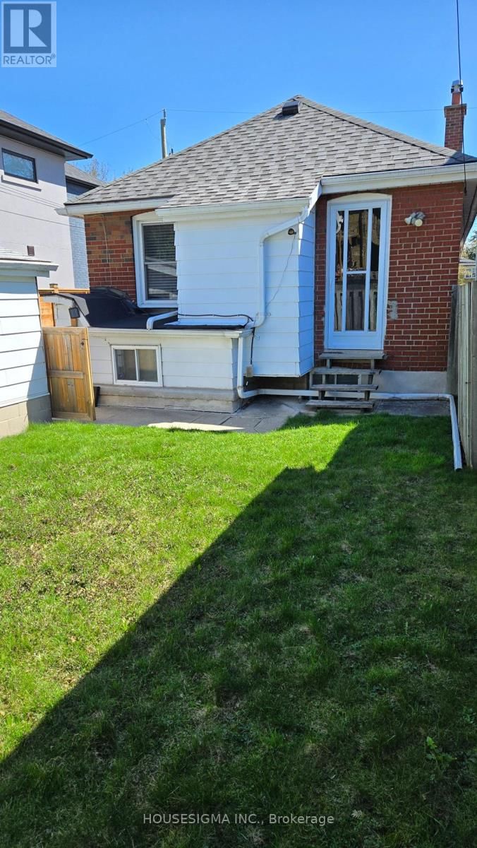 212 WINNETT AVENUE Image 17