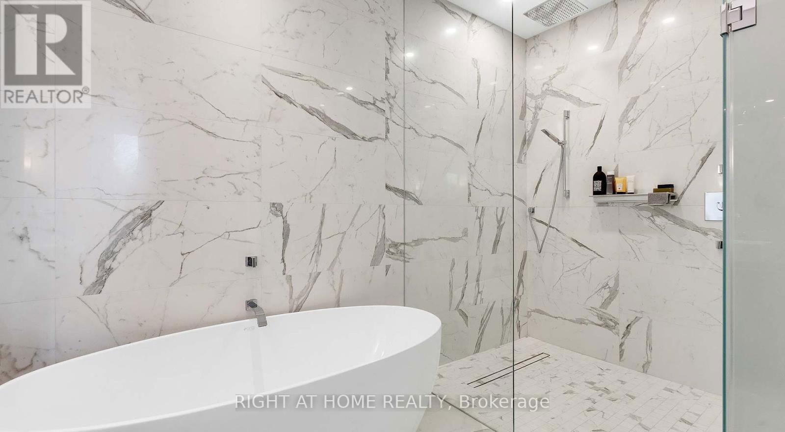 18 MITCHELL AVENUE Image 17