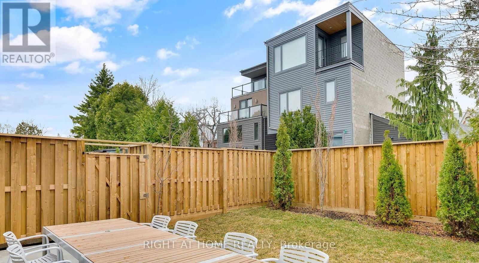 18 MITCHELL AVENUE Image 30