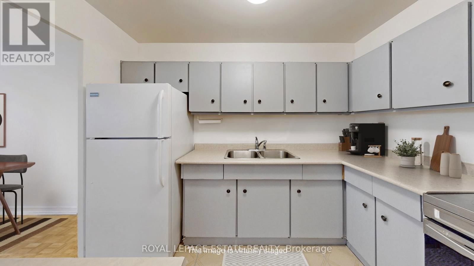 208 - 160 THE DONWAY WEST Image 7