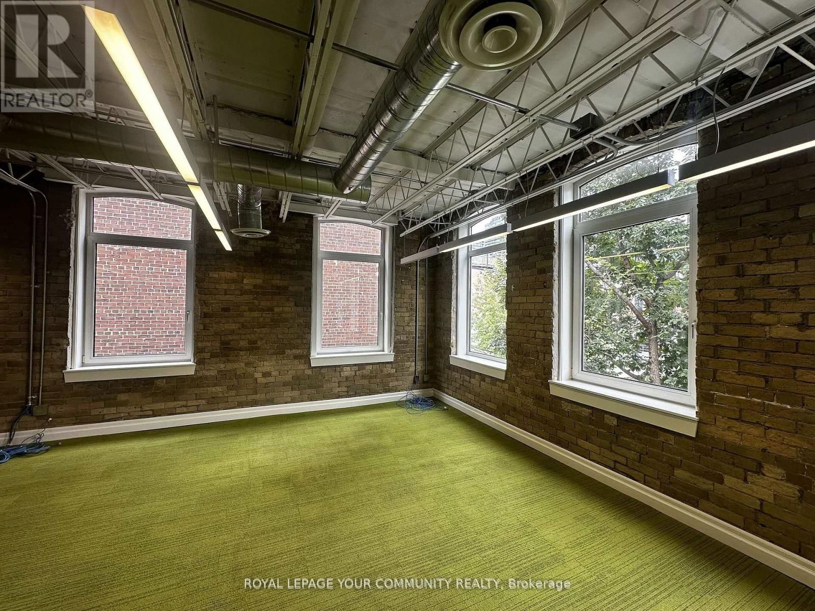 33 BRITAIN STREET Image 1
