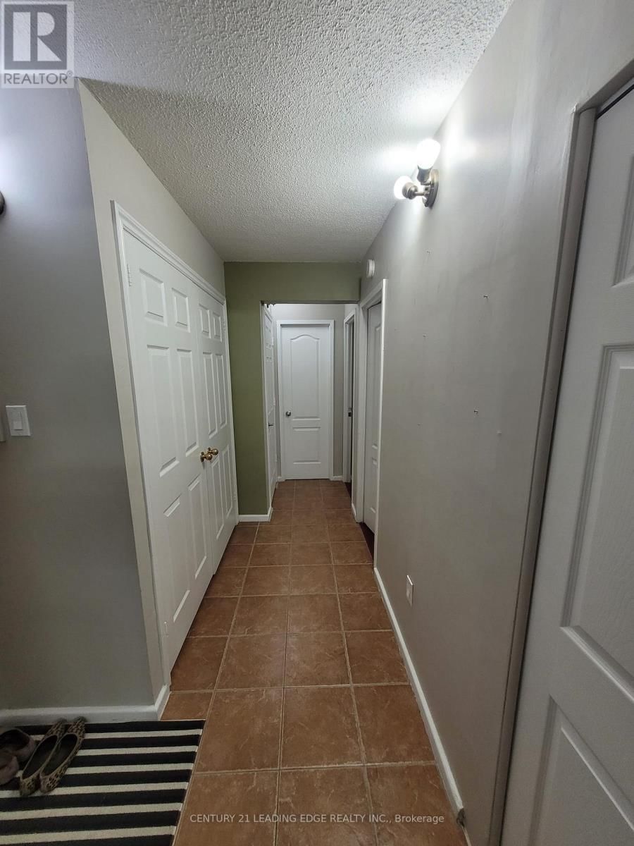 2201 - 10 SUNNY GLENWAY Image 17