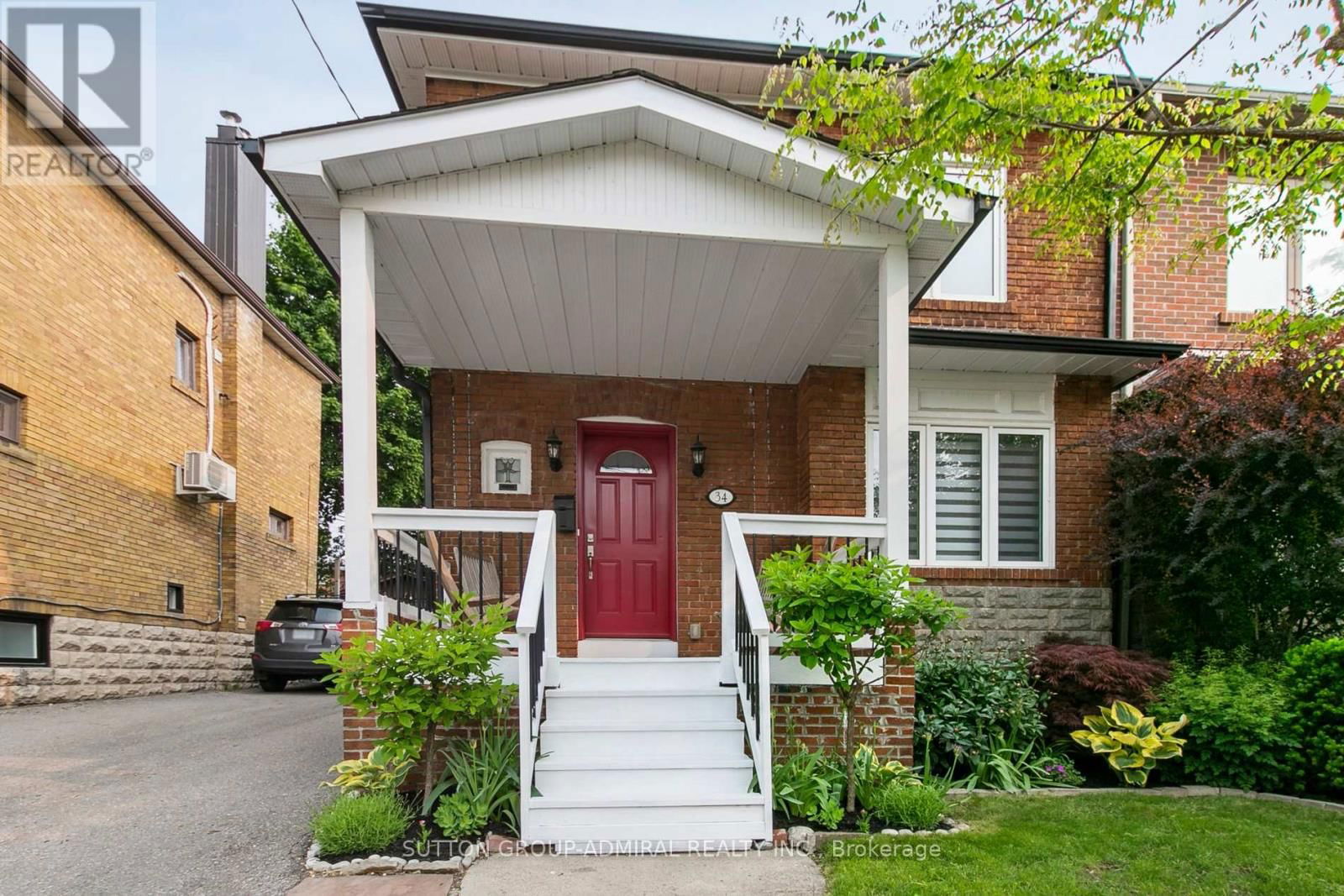 34 ELVINA GARDENS Image 2