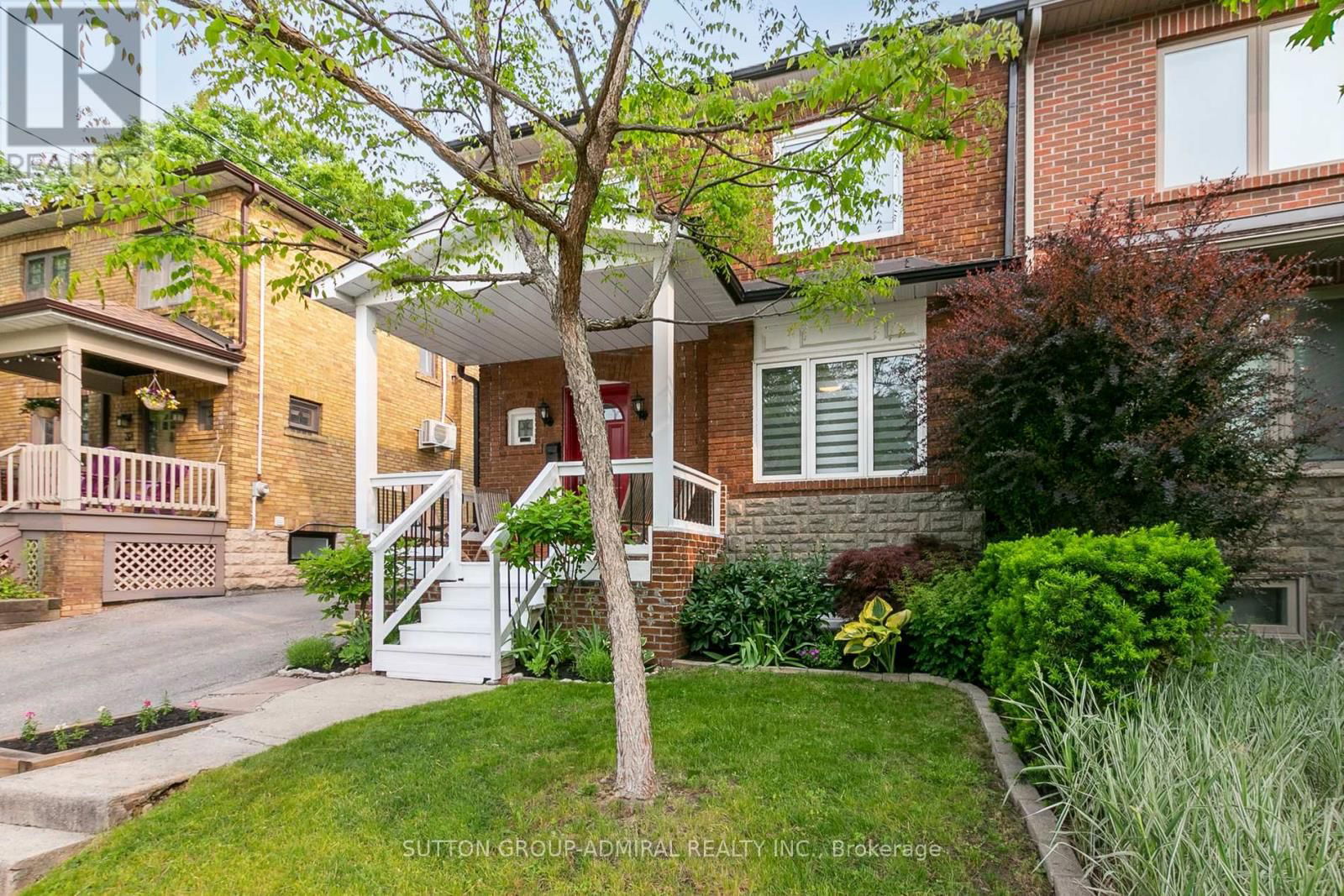 34 ELVINA GARDENS Image 3