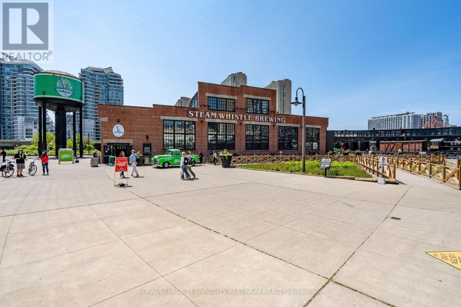 702 - 228 QUEENS QUAY WEST Image 37