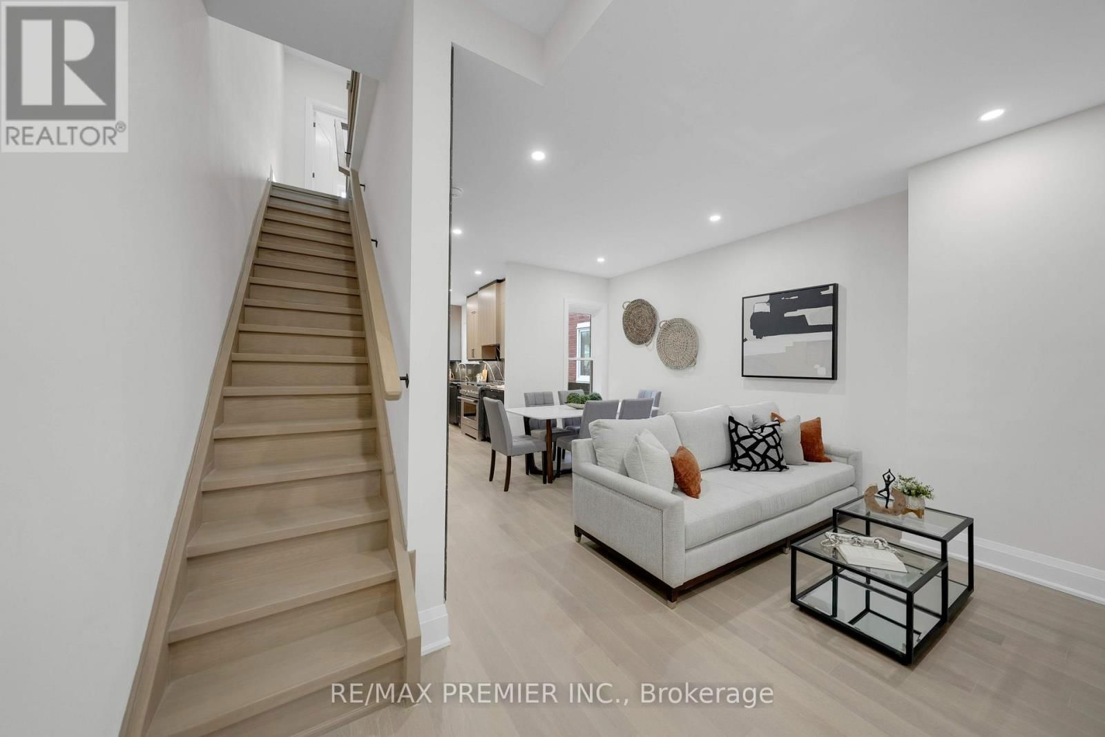 388 CRAWFORD STREET Image 20