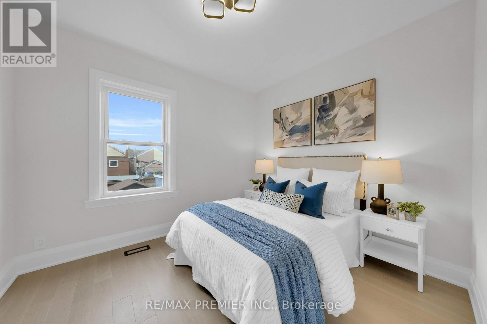 388 CRAWFORD STREET Image 24