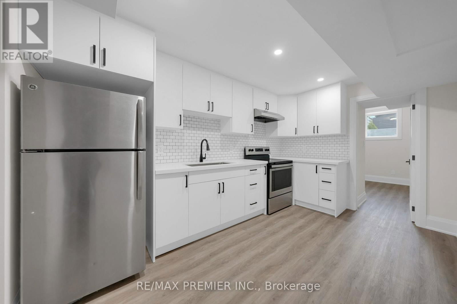 388 CRAWFORD STREET Image 36