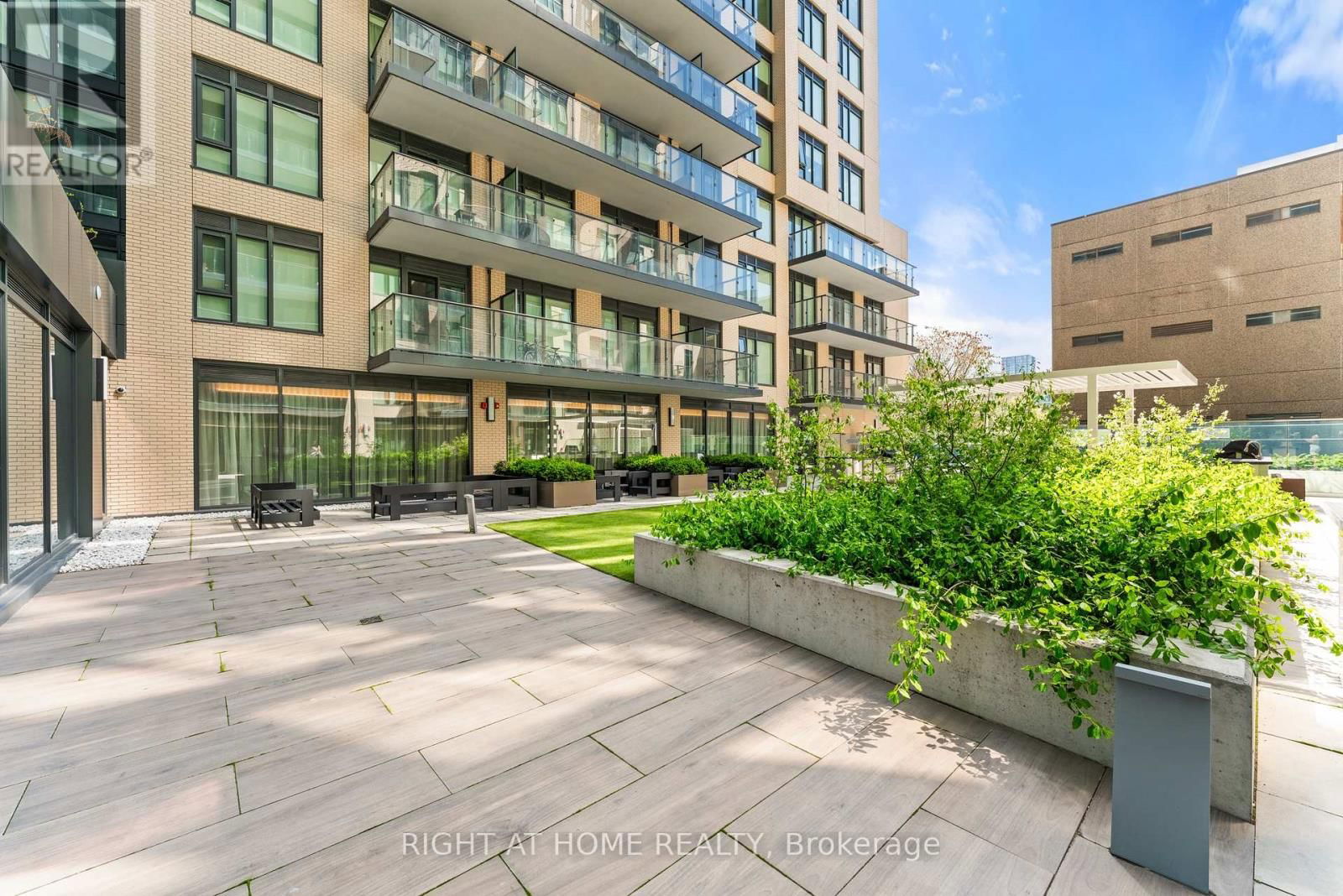 334 - 543 RICHMOND STREET WEST Image 17