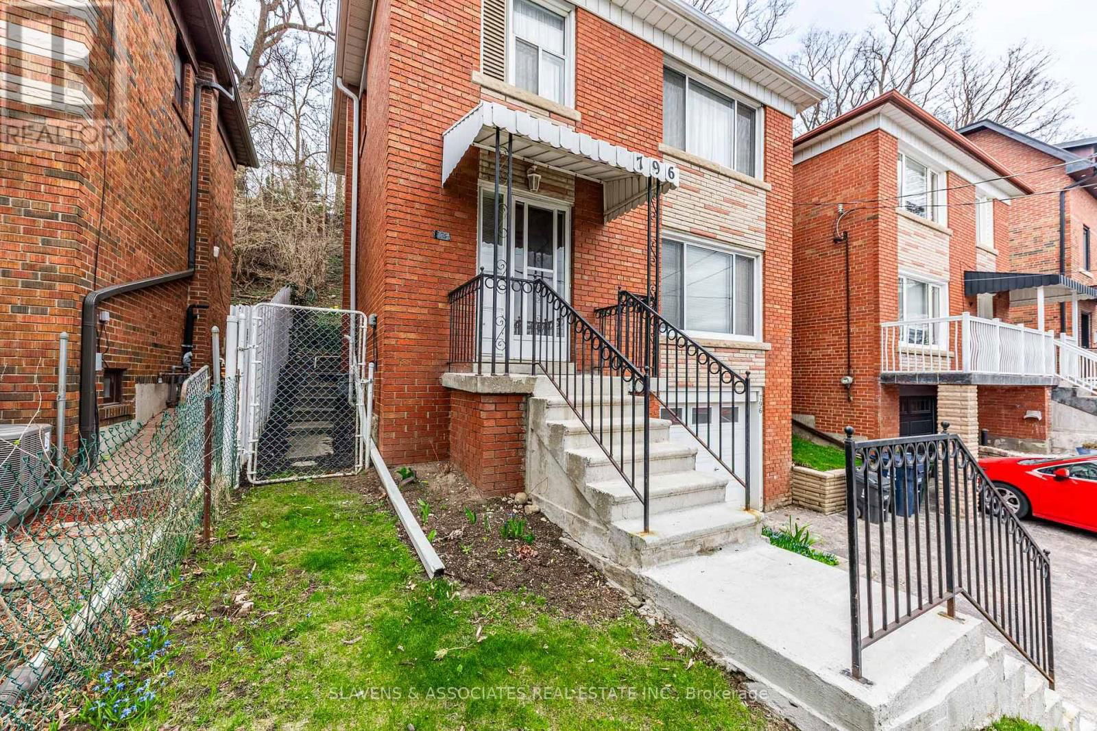 796 DAVENPORT ROAD Image 3