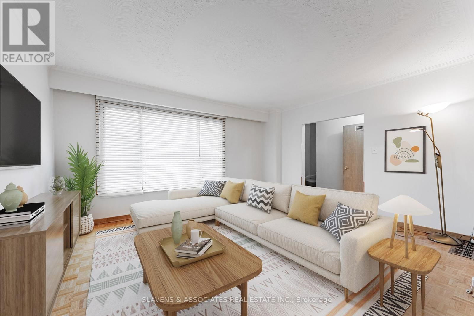 796 DAVENPORT ROAD Image 38
