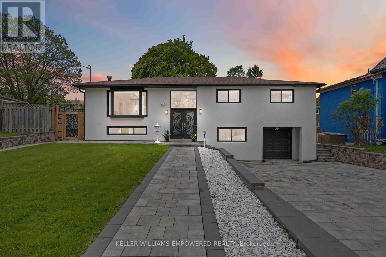 112 KINGSLAKE ROAD Image 1