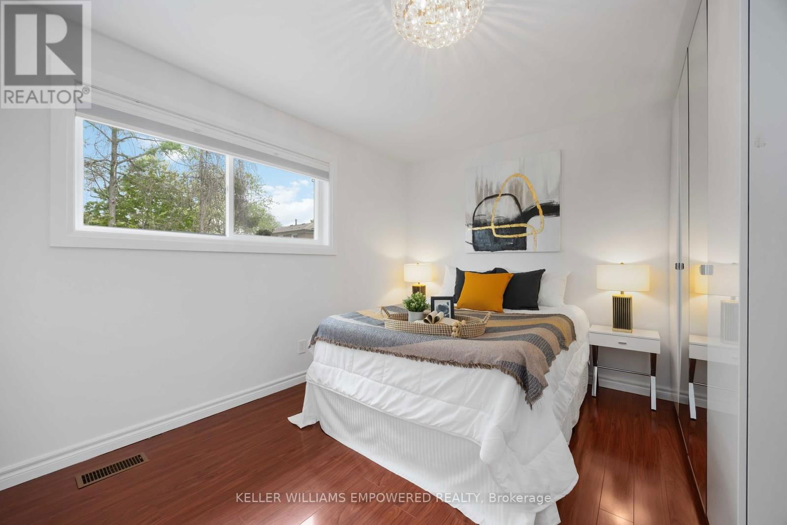 112 KINGSLAKE ROAD Image 20
