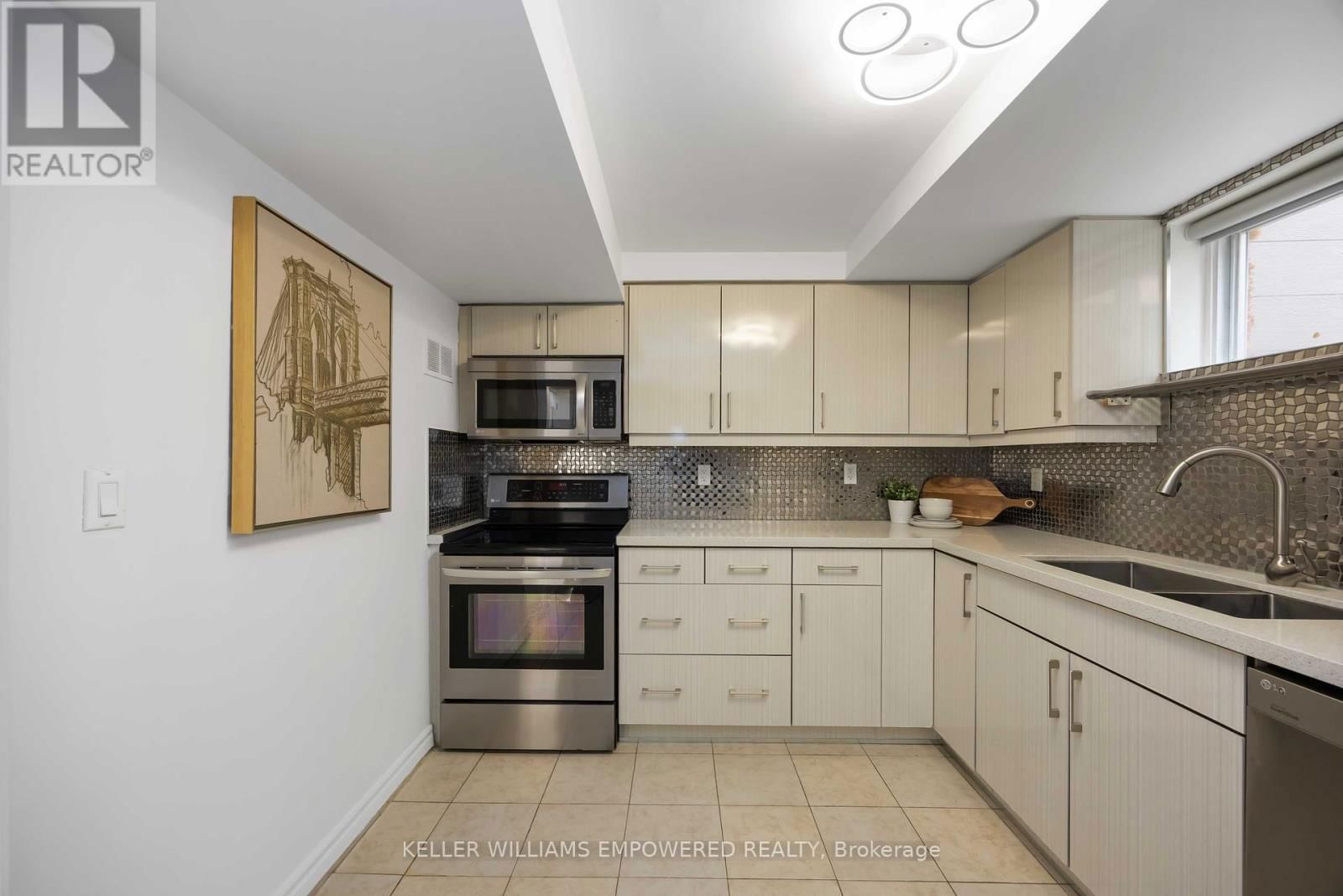 112 KINGSLAKE ROAD Image 27