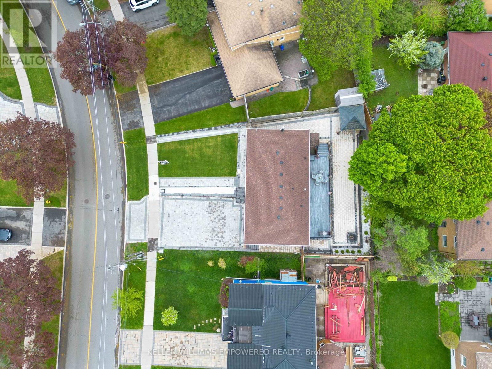 112 KINGSLAKE ROAD Image 5