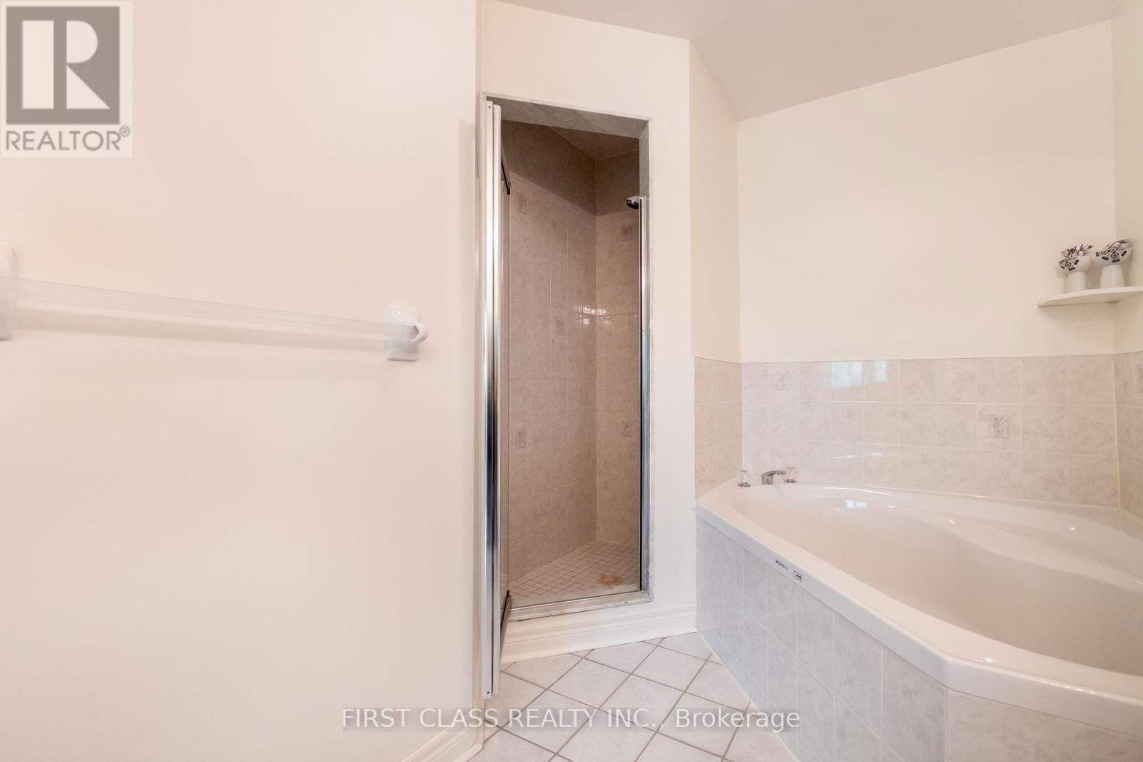 10A LEASIDE PARK DRIVE Image 30