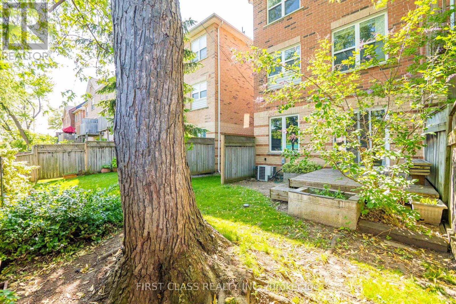 10A LEASIDE PARK DRIVE Image 50
